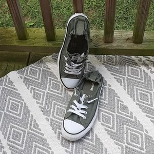 Converse stretch back sneakers